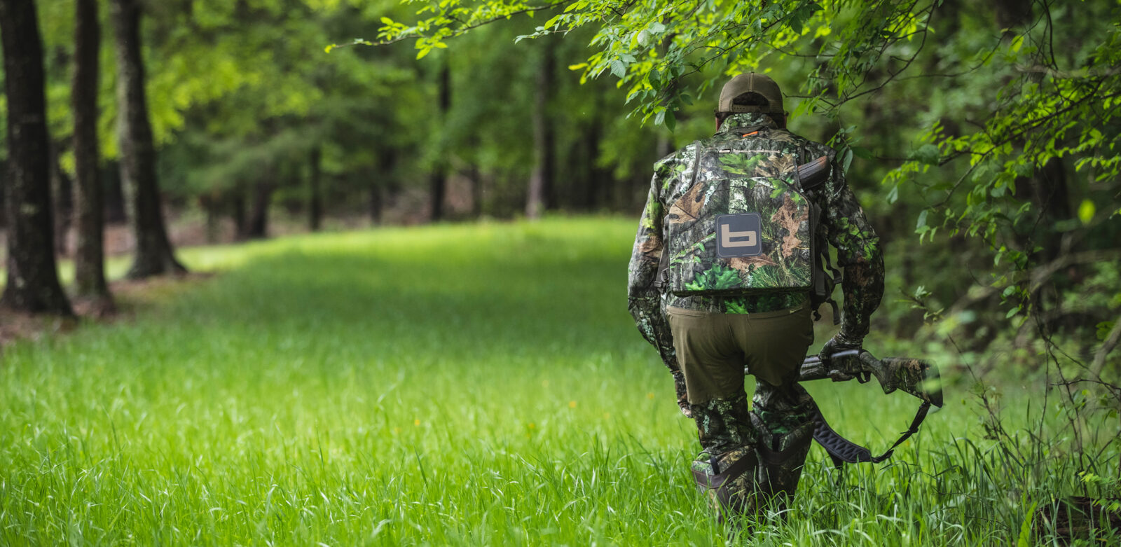 A hunter setting up on a turkey during a turkey hunt